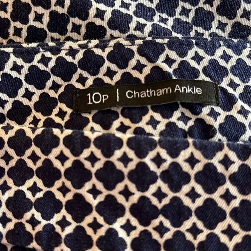 TALBOTS Chatham Ankle Pants Navy White Geo Print Size 10 Petite Preppy - Picture 6 of 8